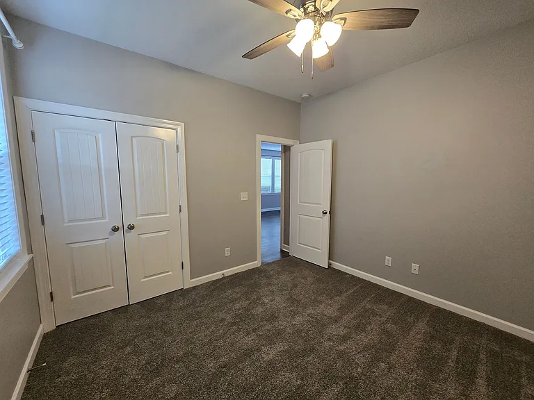 608 Millbrooke Cir — Photo 8