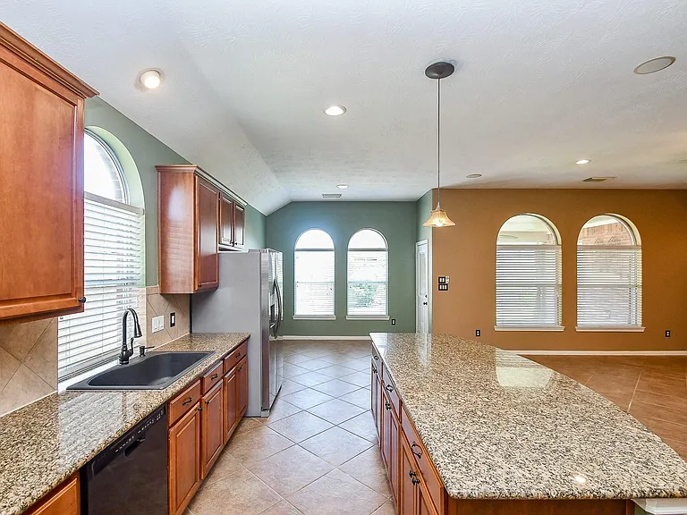 22606 Blanefield Ct — Photo 10