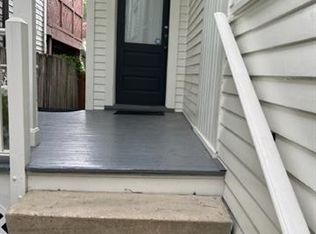 921 Eleonore St, New Orleans, LA 70115