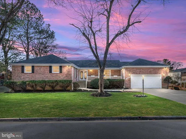 12225 Hollybank Dr, Fort Washington, MD 20744