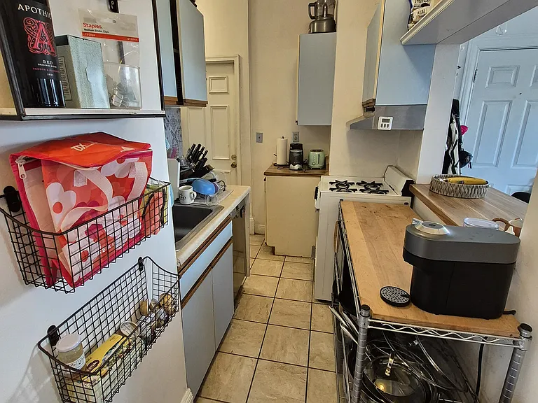 100 Saint Marys St #10 — Photo 11