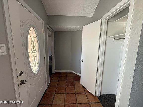 3rd image of 108 N Trevino Rd