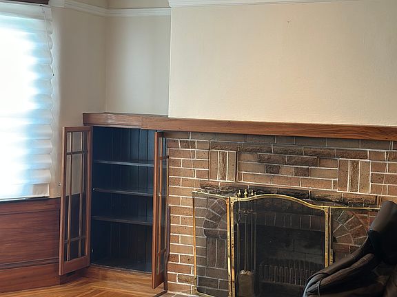 2nd image of 1674 11th Ave