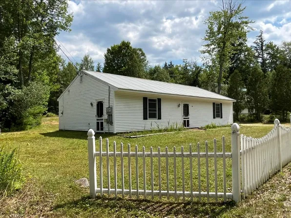 86 I Street, Conway, NH 03818