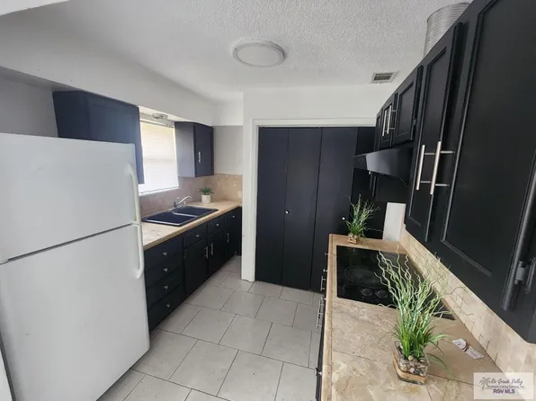 205 Calle Amistosa APT 203, Brownsville, TX 78520