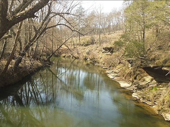 3rd image of 4684 Black Hill Rd
