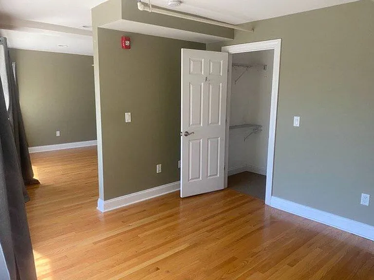 4-6 Sheridan Ave #2A — Photo 8