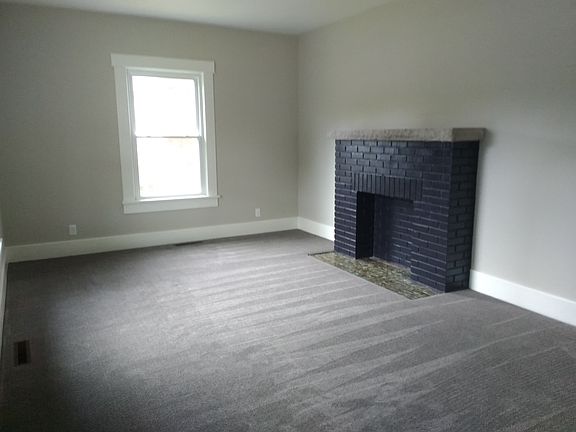 3rd image of 316 W 15th Ave