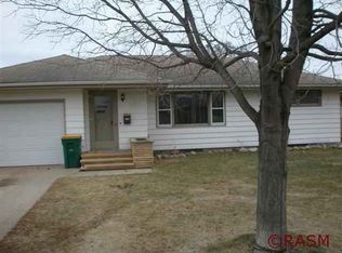 710 Fair St, Saint Peter, MN 56082