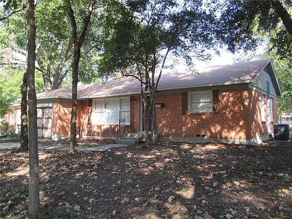 3rd image of 2815 Materhorn Dr