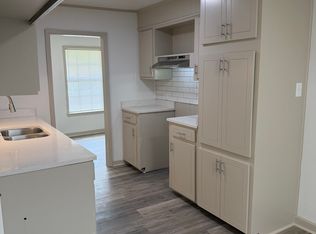 1862 Longwood Dr, Jackson, MS 39212