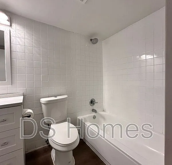 34 Elizabeth Ave — Photo 10