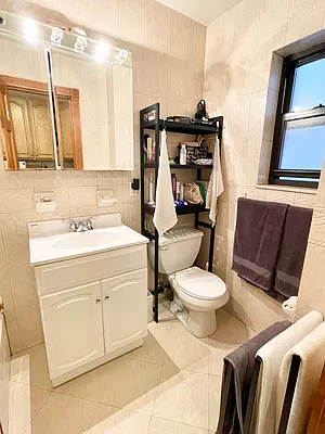 Rented by CNG Realty Management Corp | media 9