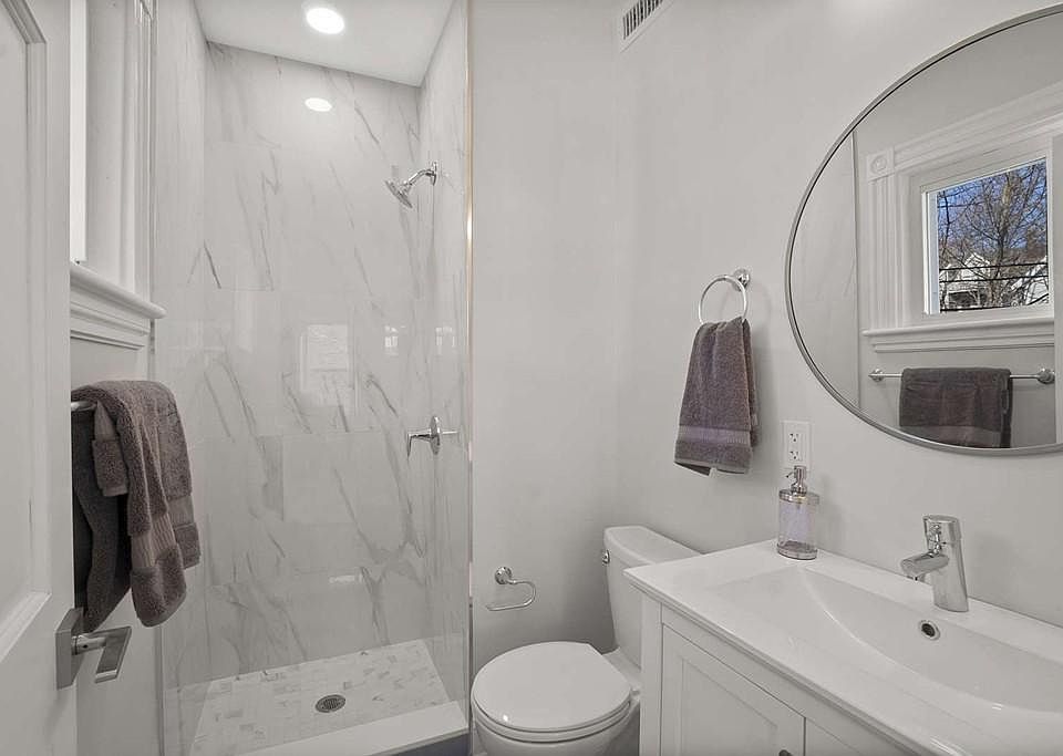 2nd image of 59 Bailey St #3