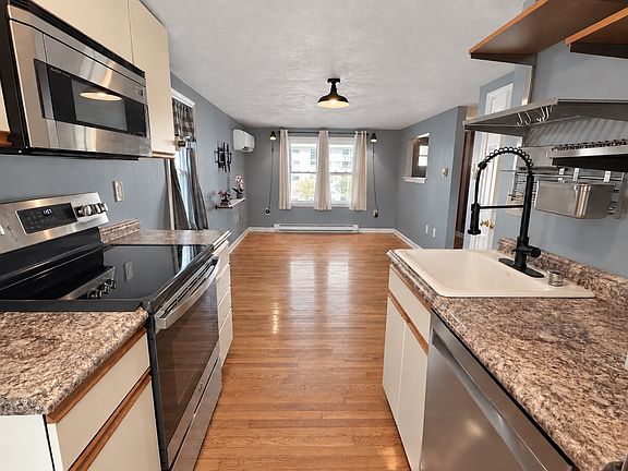 4th image of 7 Myers St