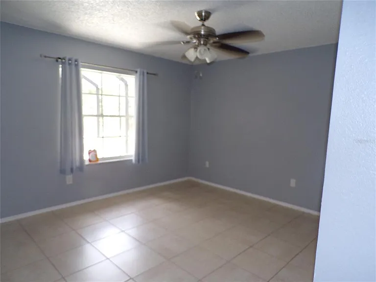 18407 Avon Ave — Photo 13