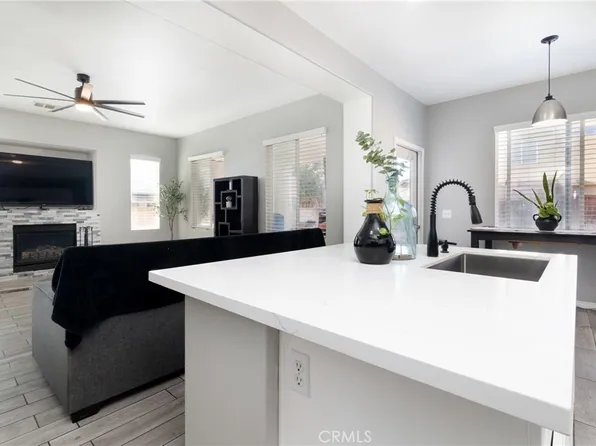 3893 Moravia Ct, Perris, CA 92571