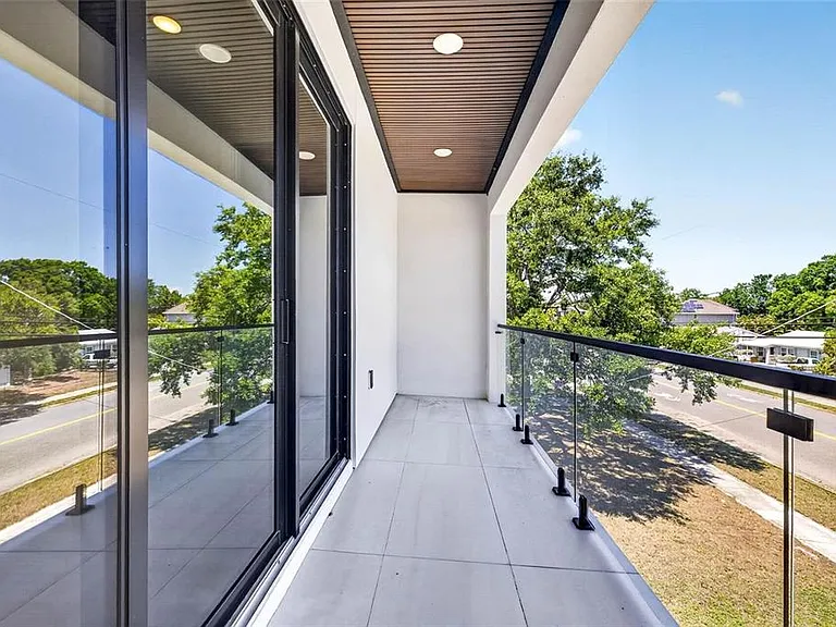 4426 W Euclid Ave — Photo 35
