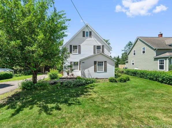 1205 Amirault St, Dieppe, NB E1A 1E1