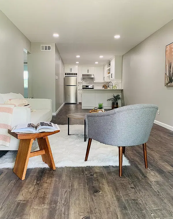 6011 Danbury Ln — Photo 1