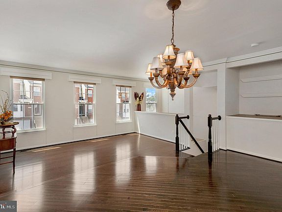 4th image of 5263 Ballycastle Cir
