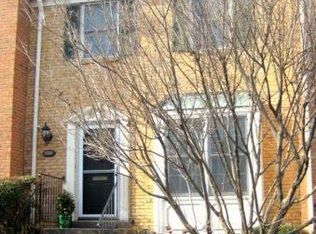 7320 Rockford Dr, Falls Church, VA 22043