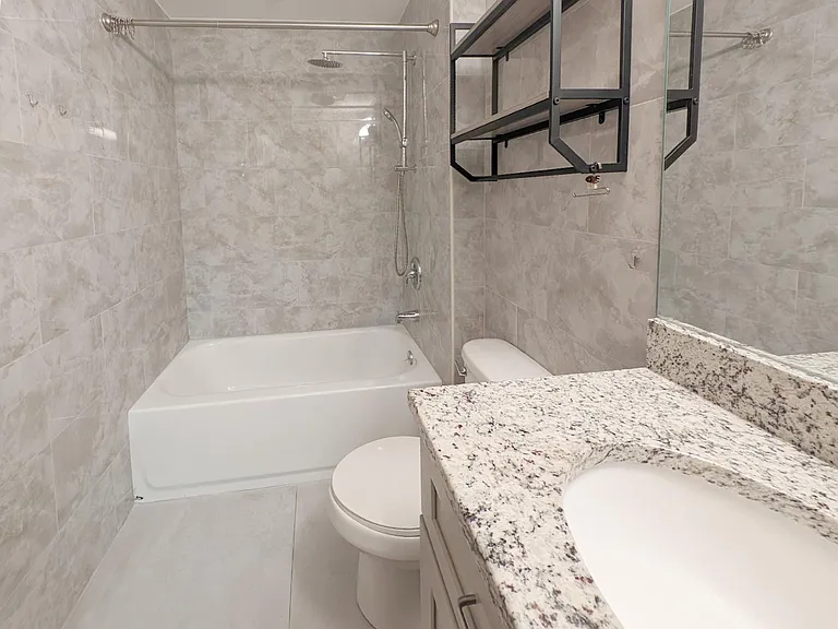 2322 S Canal St #504 — Photo 11