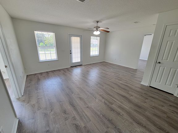 5th image of 1744 Galvez Dr