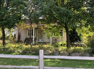 58015 11 Mile Rd, South Lyon, MI 48178