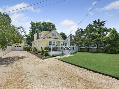 54 Willow Street, Sayville, NY, 11782