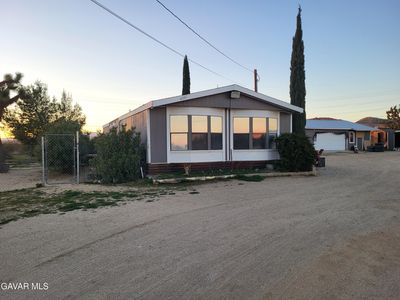 8667 70th St W, Mojave, CA, 93501