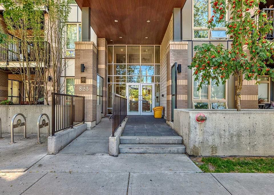 1st image of 823 5th Ave NW #109