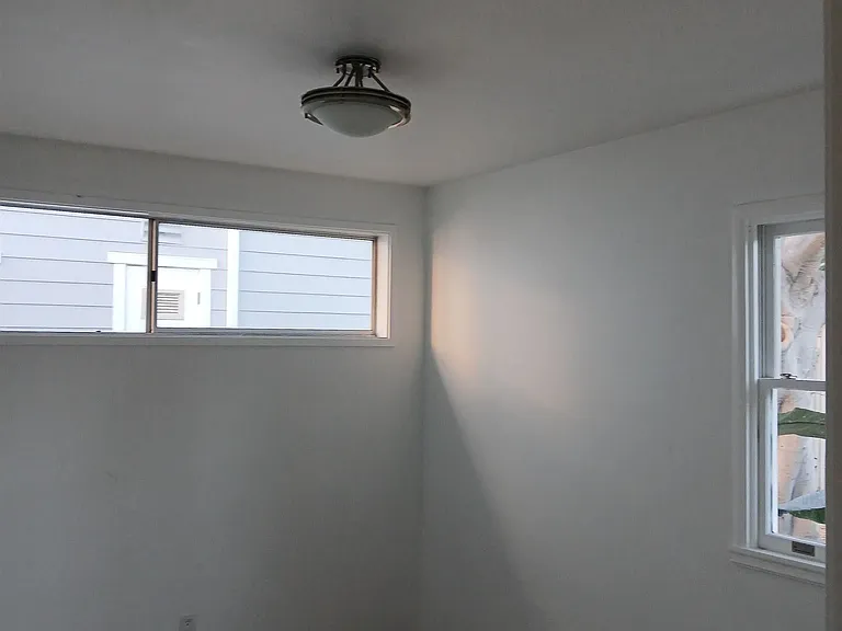 3403 Riviera Dr — Photo 24