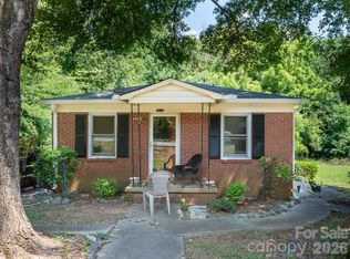 3110 Capitol Dr, Charlotte, NC 28208