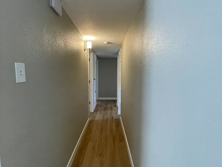 890 Revere St — Photo 12
