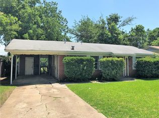 1900 Spring Lake Dr, Mesquite, TX 75149
