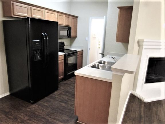 2nd image of 6325 Bay Lake Dr