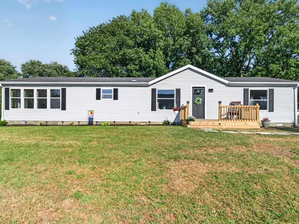 614 Carol Dr, Walton, IN 46994