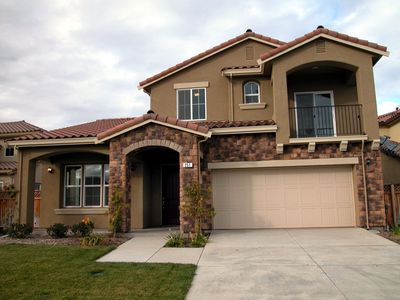 251 Vickery Ln, Gilroy, CA, 95020