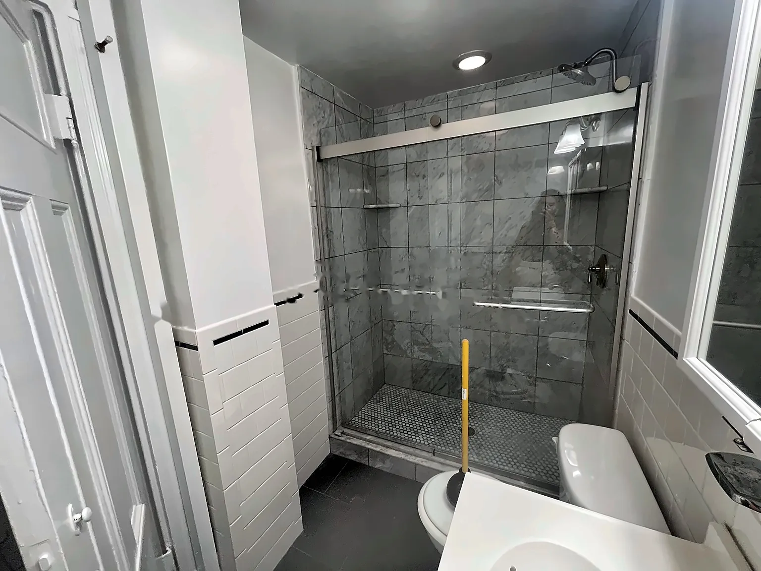 Studio, $2,475 — Photo 4