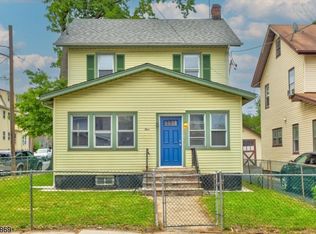 4 Rutgers St, Irvington, NJ 07111