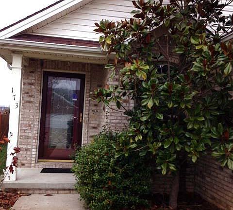 3rd image of 173 Leatherwood Ln