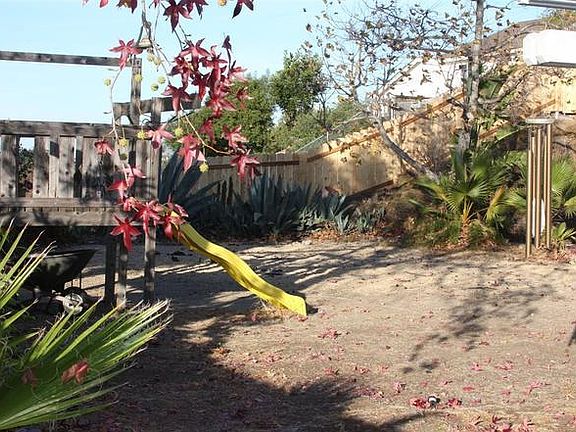 2nd image of 7620 Northrup Dr
