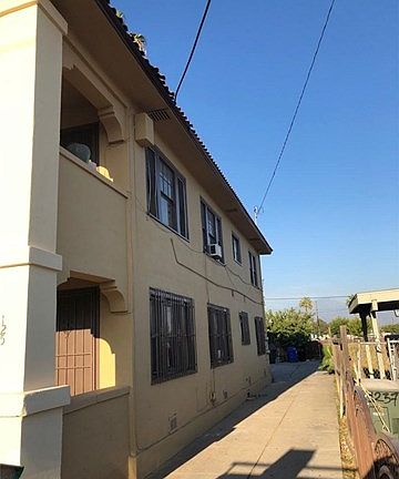 3rd image of 1255 N D St