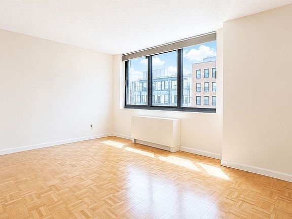 2nd image of 376 Broadway APT 3F