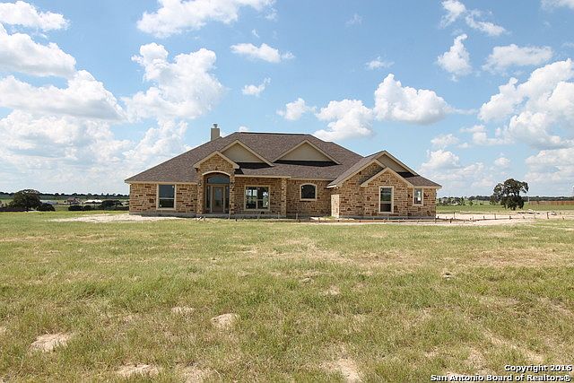 1st image of 118 Triple Bend Dr