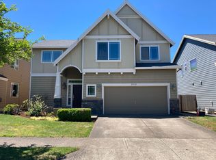 2515 Roger Smith Dr, Newberg, OR 97132