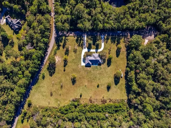 102 Secretariat Ct, Bush, LA 70431