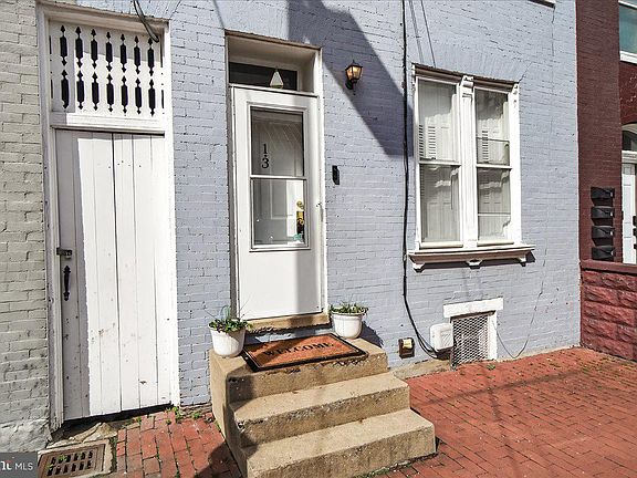 3rd image of 13 W All Saints St