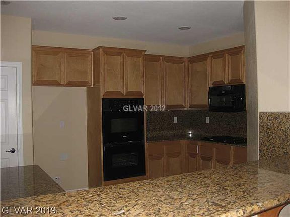5th image of 10441 Bay Ginger Ln #10441